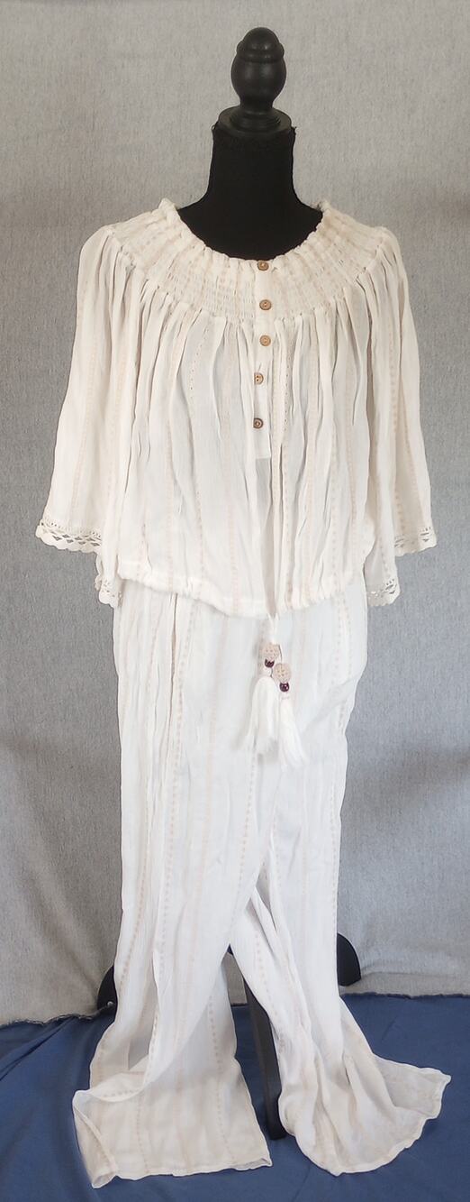Surf Gypsy Two‑Piece Boho Embroidered Set NWT Size M Top & Pants White/Cream